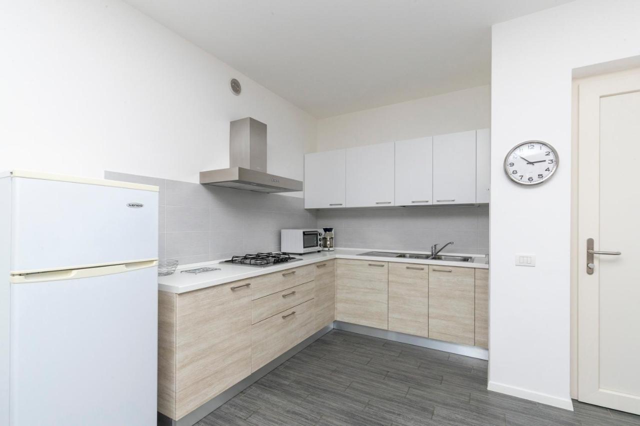 Casa Prea Apartments Малчезине Екстериор снимка
